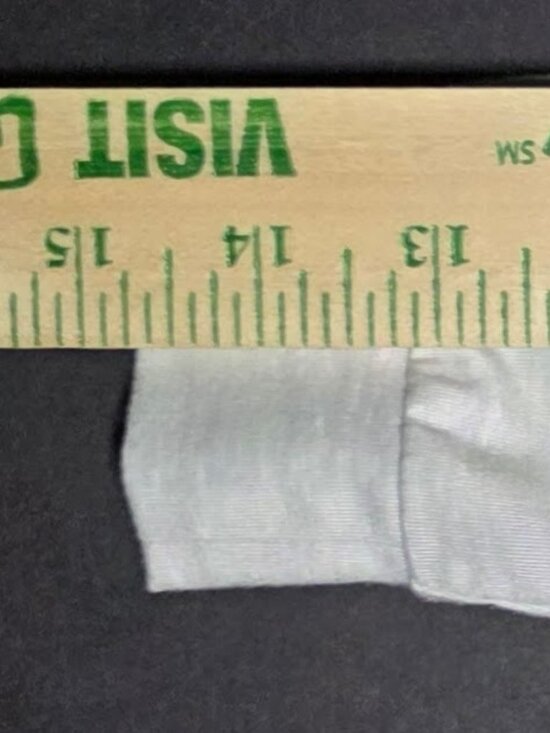 Authentic Toddler Boys Iowa Hawkeyes Black Yellow Gray Pullover Hoodie Size 2T - Picture 6 of 10